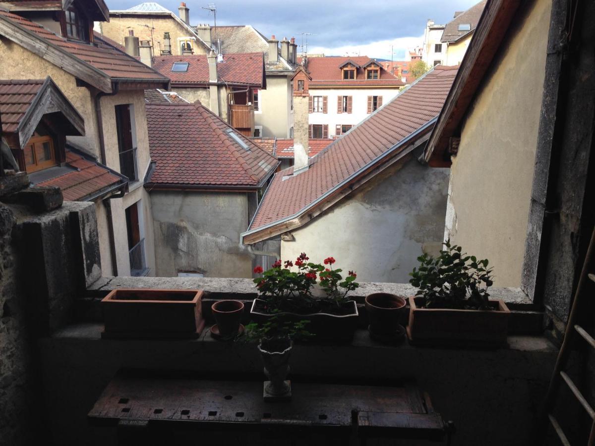 Bed and Breakfast Nid Douillet Annecy Exterior foto